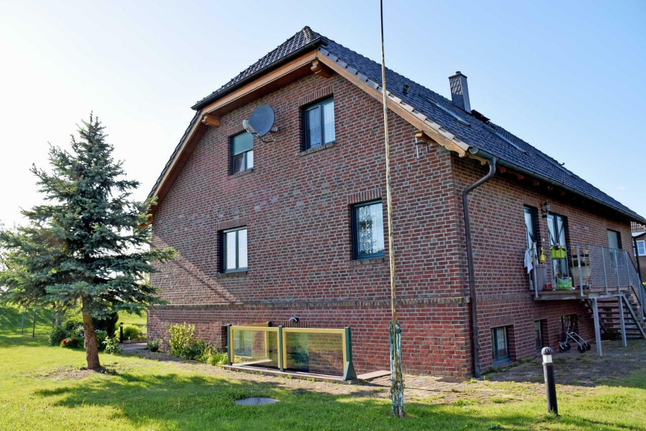 Ferienwohnung Zudar Auf Ruegen Exterior foto